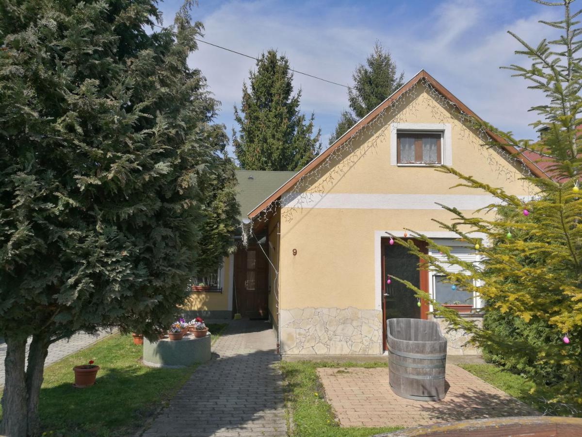 Apartmán Gergely Vendeghaz Zirc Exteriér fotografie